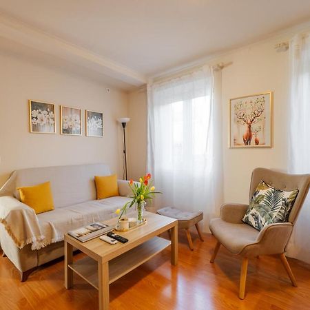 Nefertiti Suite Corfu  Exteriör bild