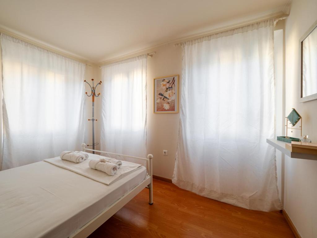 Nefertiti Suite Corfu  Exteriör bild